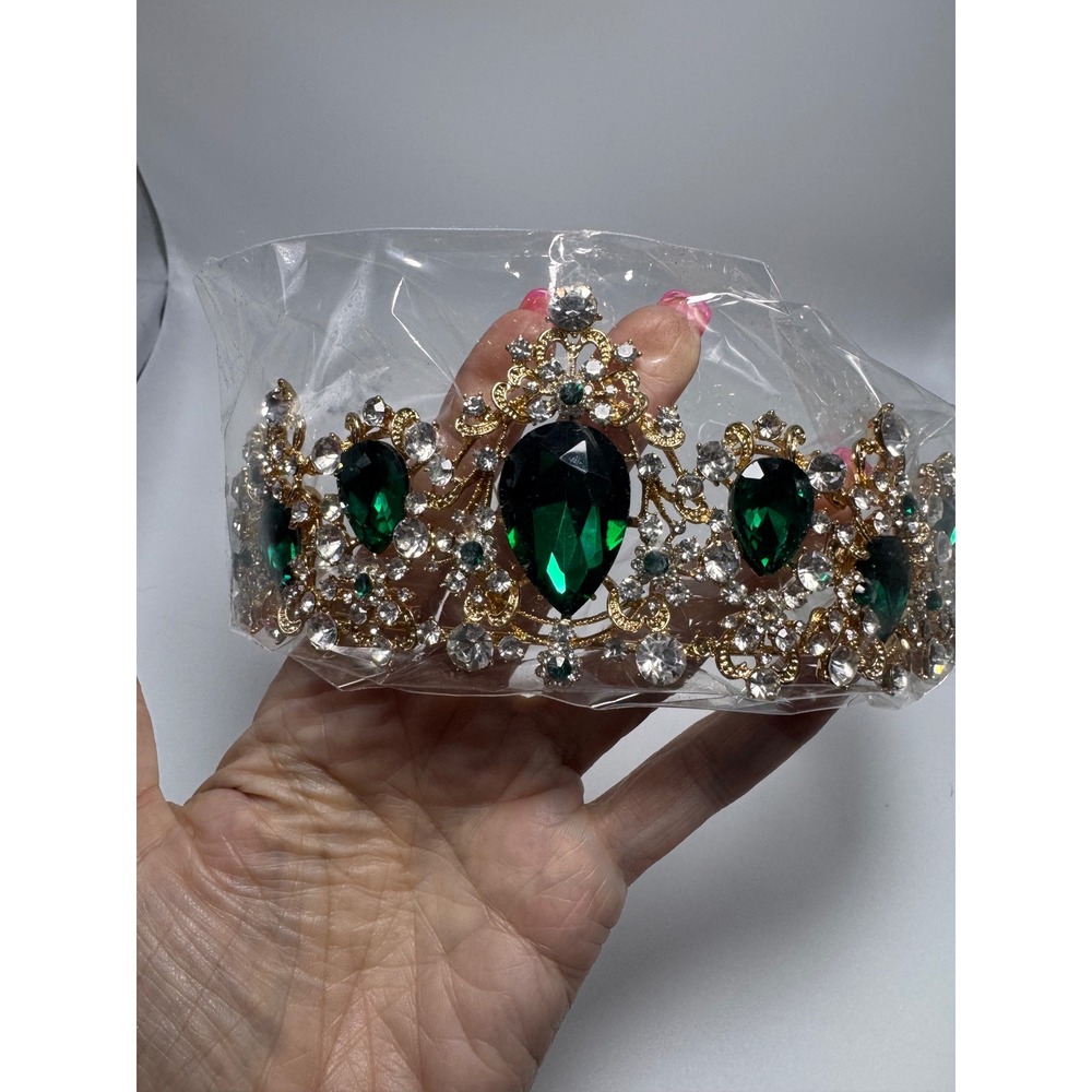 Emerald Green Crystal Tiara Gold Tone Rhinestone Wedding Pageant Crown Boxed